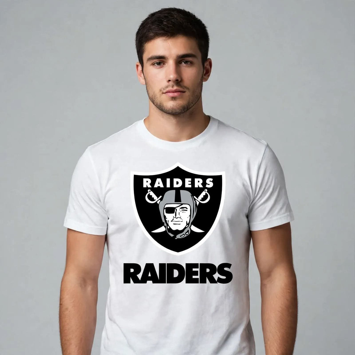 Playera Raiders 100% Algodón Cuello Redondo Manga Corta Premium Unisex Color Blanco