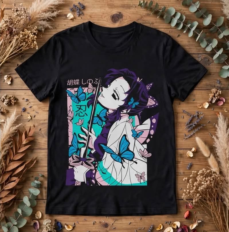 Playera Shinobu Cocho Kimetsu No Yaiba 100% Algodón Cuello Redondo Manga Corta Premium Unisex Color Negro